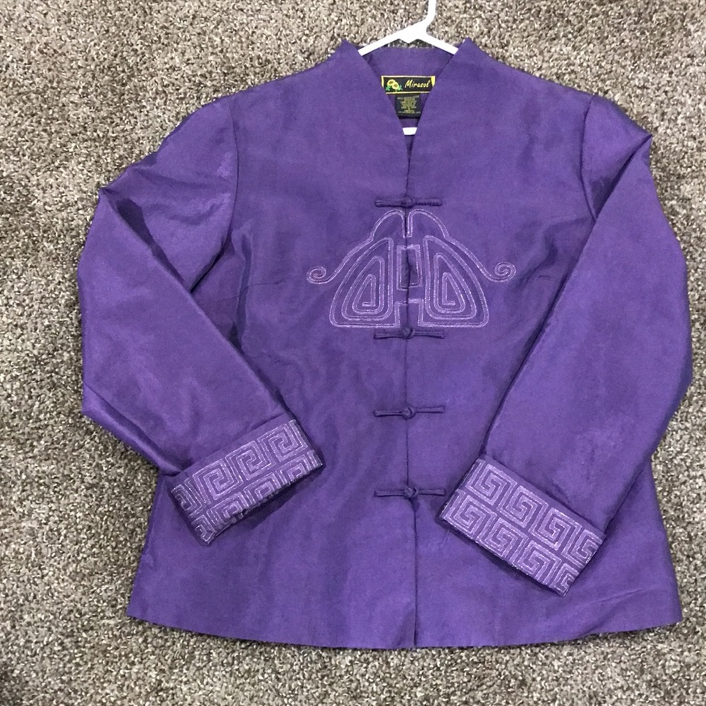 Mirasol size M Nehru collar jacket w embroidered front and sleeves. Like New!!